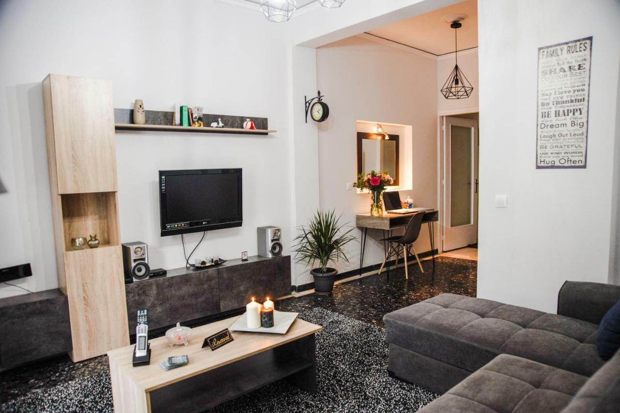Luxury Apartment Near Acropolis! In The Heart Of Athens! Exterior foto
